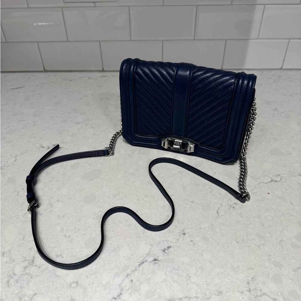 Chic Navy Quilted Crossbody Bag